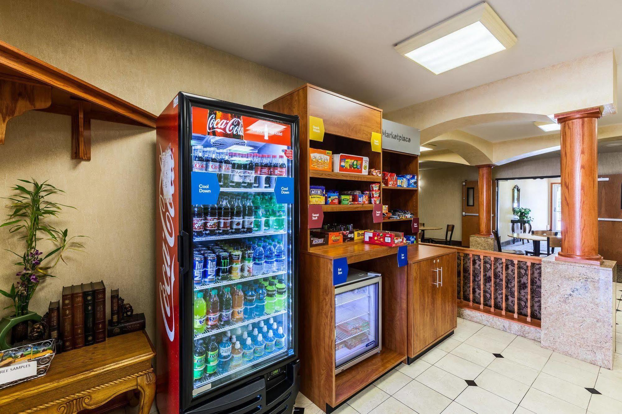 梅斯基特康福特套房酒店 外观 照片